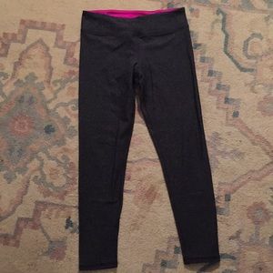 American Eagle Heather Grey Leggings
